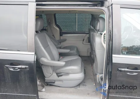 2013 Volkswagen Routan Se из США, поврежденный, VIN 2C4RVABG1DR724932